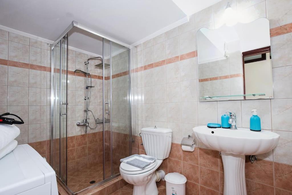 Mavros Molos Seaside Apartment Kissamos Exterior photo